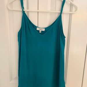 Aritzia Tank Top Bundle (XS/XXS)